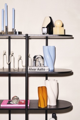 M A R T I N   H I R T H