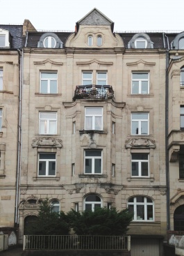 M A R T I N   H I R T H